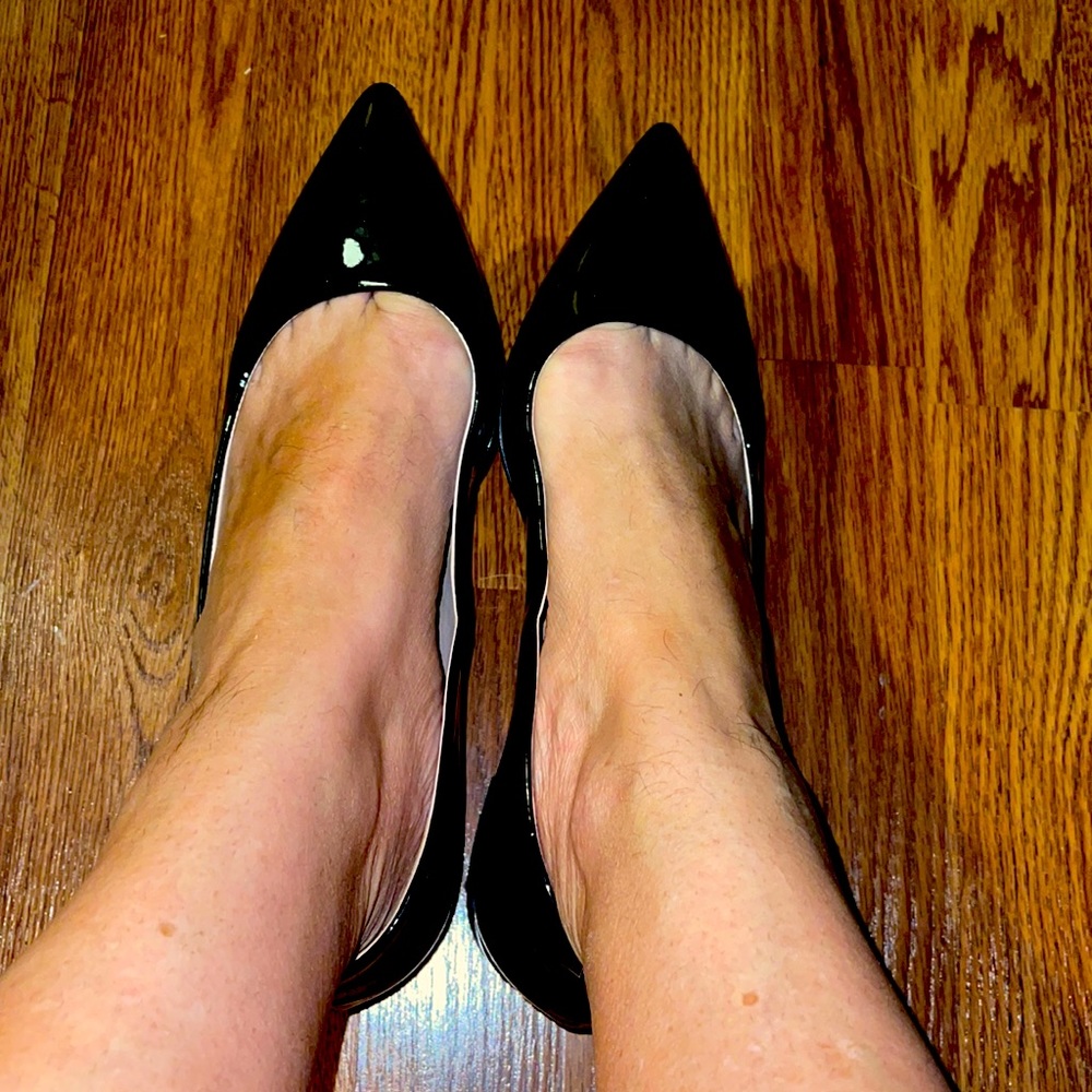 J CREW pointy flat black shoes 👠